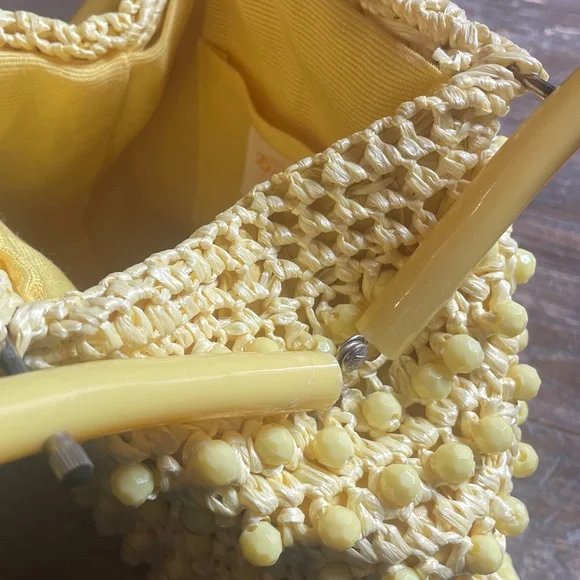 Vintage Bag by Donna Sunshine Yellow Rafia Crochet Handbag with Lucite Handle🖤 - Picture 8 of 12